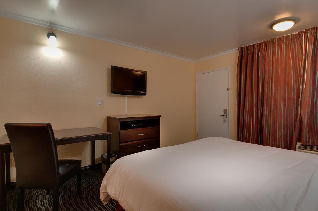 Vagabond Inn San Pedro Λος Άντζελες Εξωτερικό φωτογραφία